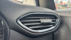 Vauxhall Crossland 1.2 Turbo [130] Design 5dr Auto Petrol Hatchback